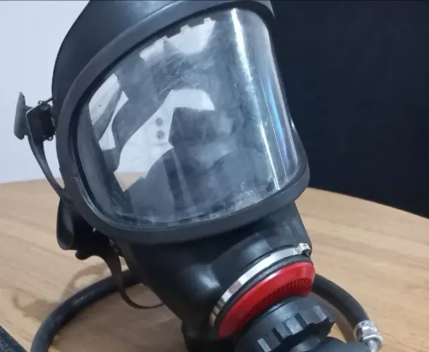Máscara E.P.I Atmosfera Contaminada Bombeiro
