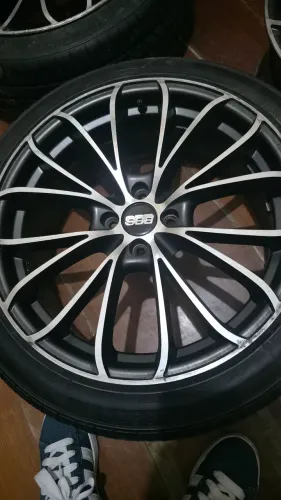 RODAS BBS ARO 18 com 2 pneus novos, troco por video game