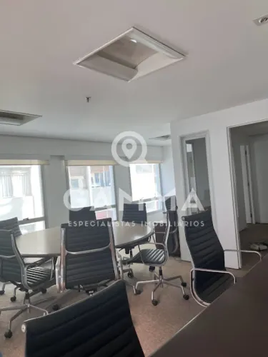 Ótimo conjunto comercial na Consolação