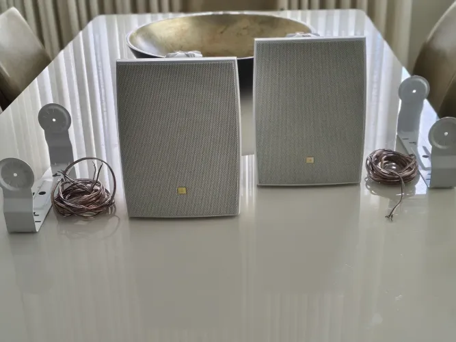 CAIXAS ACÚSTICAS PASSIVAS JBL