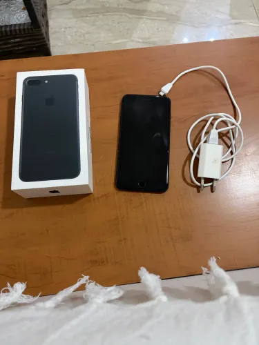 iPhone Plus 7 