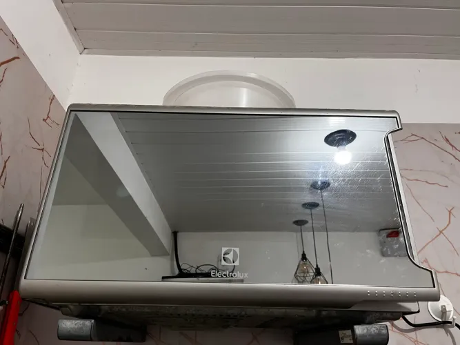 Microondas Eletrolux 31 litros