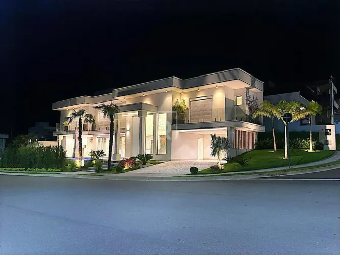 Vende-se / Aluga-se - Casa Alto Padrão - Condomínio Residencial San Vitale - Bragança Paul