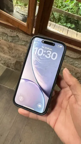 iPhone 16 azul 