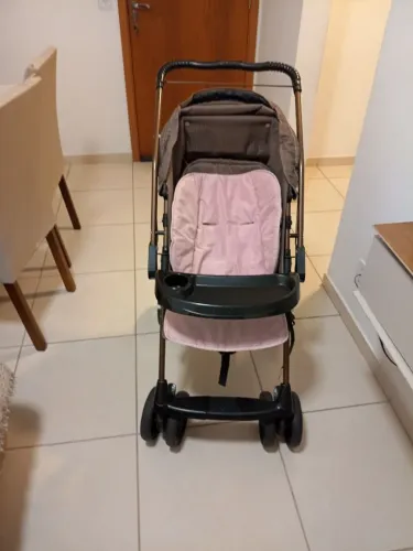 Carinho de bebê.