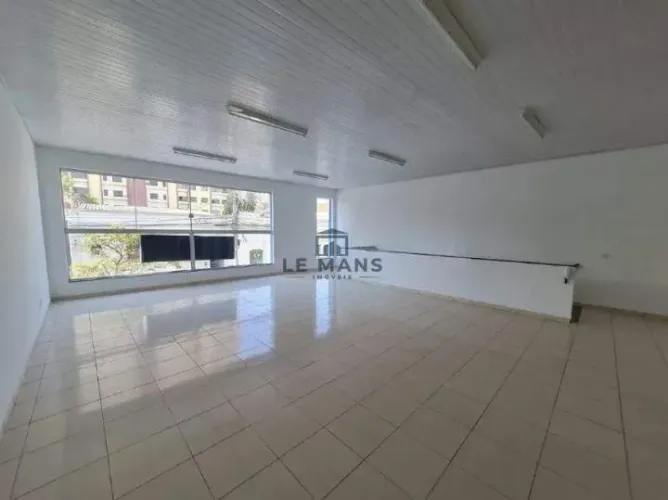 Salão para alugar em Piracicaba, Alto, com 122 m²