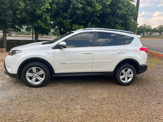 Toyota RAV4 2.0 4X4 16V Aut. 2014