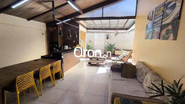 Casa à venda, 130 m² por R$ 698.000,00 - Residencial Monte Verde - Goiânia/GO