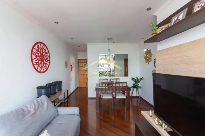 Apartamento 67m² com 2 dormitórios, 2 banheiros e 2 vagas no Jaguaribe