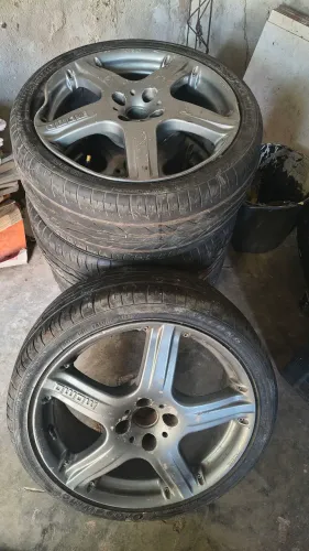 Vendo outro negócio rodas aro 17 com pneus