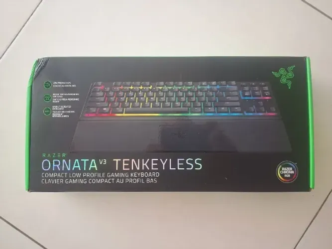 Teclado Ornata V3 Tenkeyless Razer - Preto- Novo e lacrado .