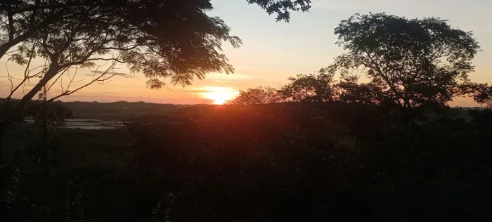 Terreno em barra do Jacuípe linha verde com rio no fundo 