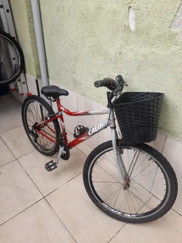 Vendo bicicleta feminina 