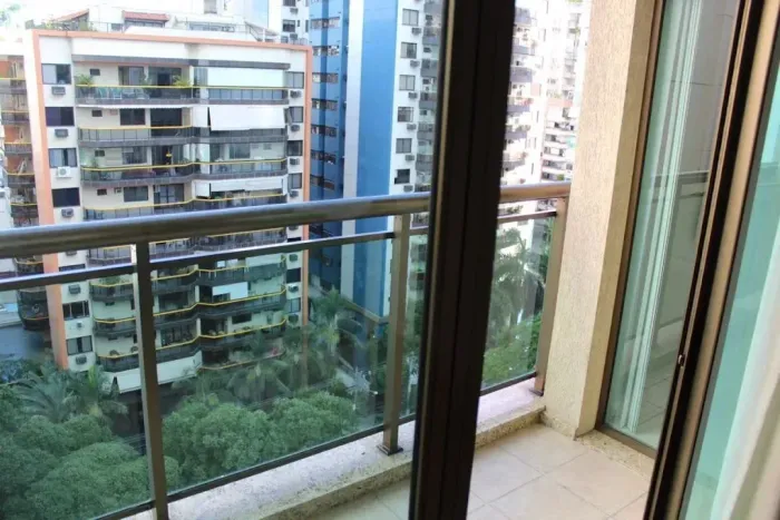 BS IMOBILIÁRIA ALUGA! Cobertura 3 quartos, 2 Suítes, 2 vagas, em Icaraí! Excelente oportun