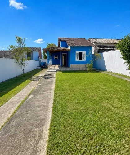 Vende-se casa em Benevides (centro)
