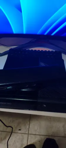 Xbox 360 Super Slim Desbloqueado