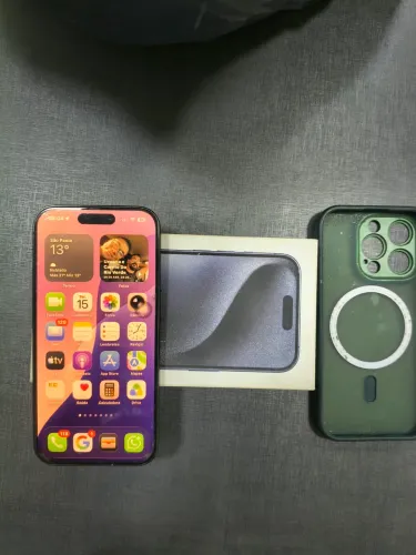IPHONE 15 PRO 256 GIGAS AZUL SEMI NOVO