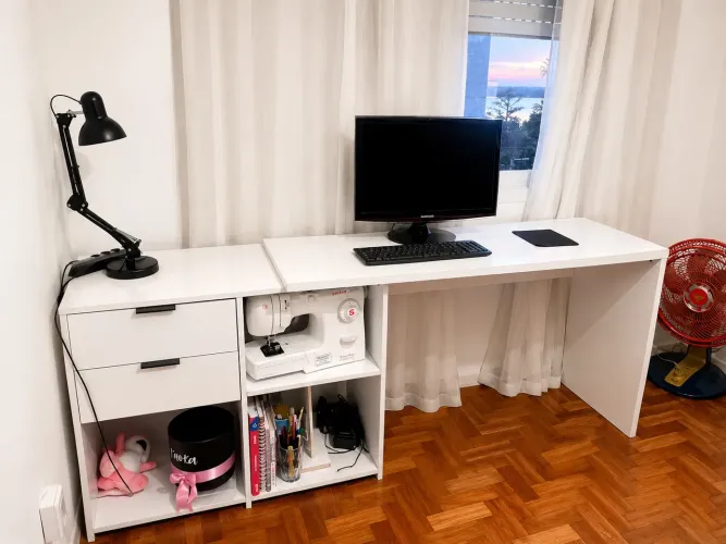Escrivaninha versátil