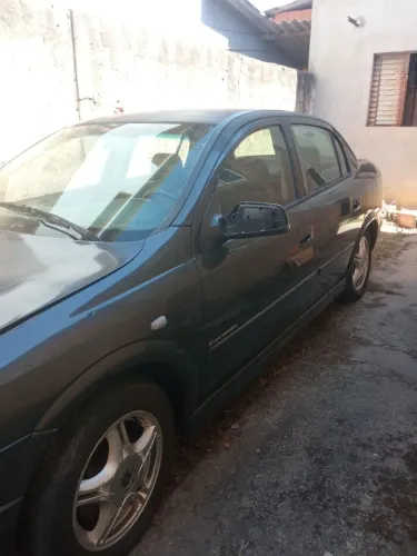 Chevrolet Astra Sedan 2.0/cd/ Expres.gls 2.0 8V 4P 2002