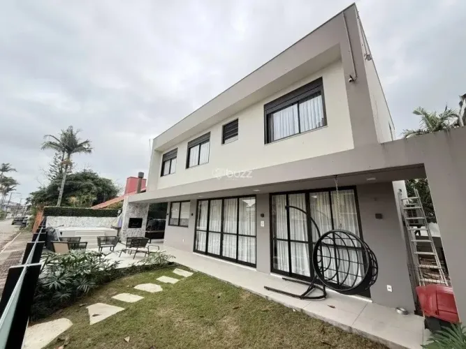 Casa 5 quartos 297m² em Lagoa da Conceição, Florianópolis
