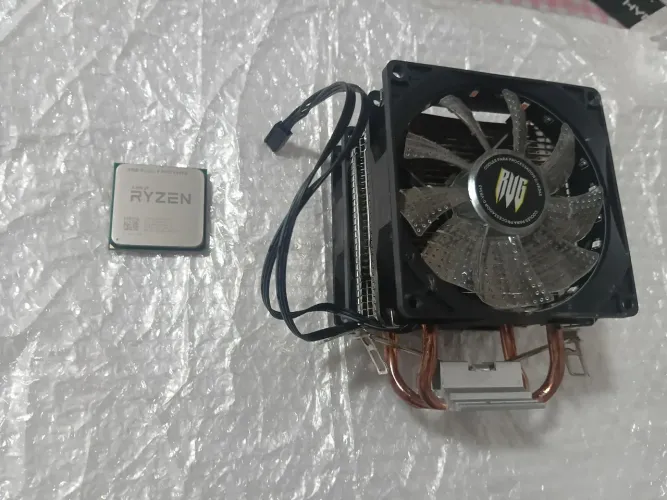 Processador Ryzen 5 pro 3400g + cooler 