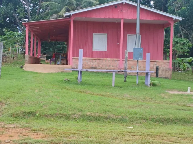 Vende-se casa no união bandeirantes distrito