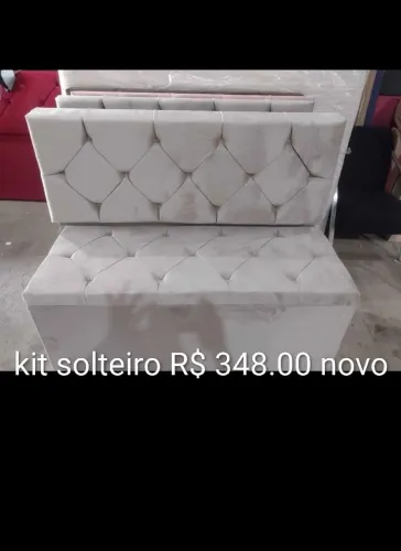 Kit baú pés cama solteiro + cabeceira captone cor bege novo