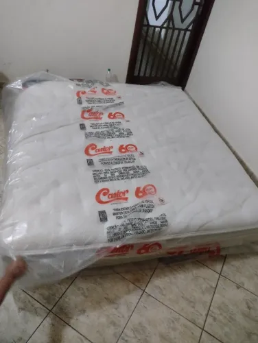 Colchão King Size Castor Gold Star Vitagel molas ensacadas- Excelente Estado