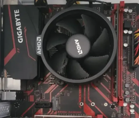 Vendo Kit pc gamer - precisa de reparos.