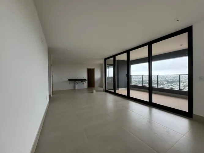 Apartamento à venda no bairro Jardim das Acácias em Uberlândia