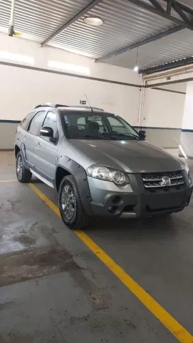 Fiat Palio W.adv. Lock. Italia 1.8 Flex 16V 2012