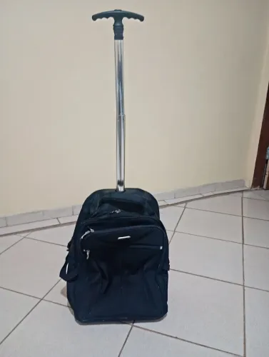 Mochila com rodinha