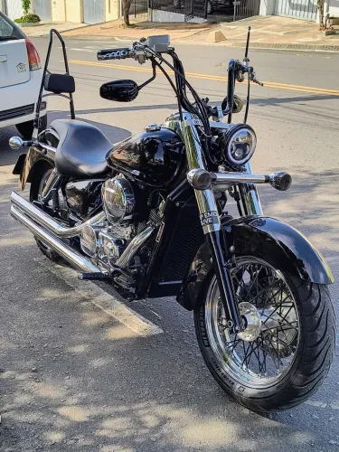 Shadow 750 impecável com acessórios