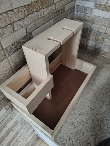 Cesta p/ vinhos e taças