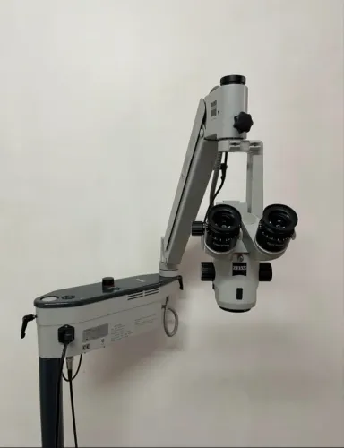 Microscópio Zeiss - Microfoco Pedal