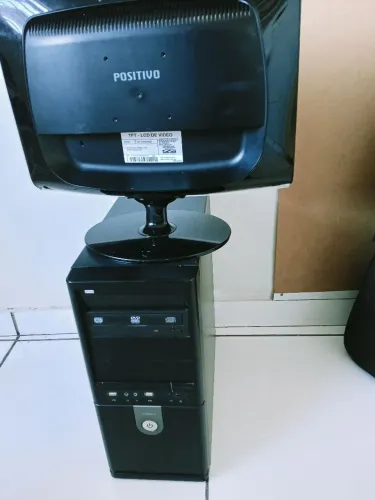 Preço de desapego, Gabinete com fonte, placa mãe Asus, processador I5 2 geração, falta hd