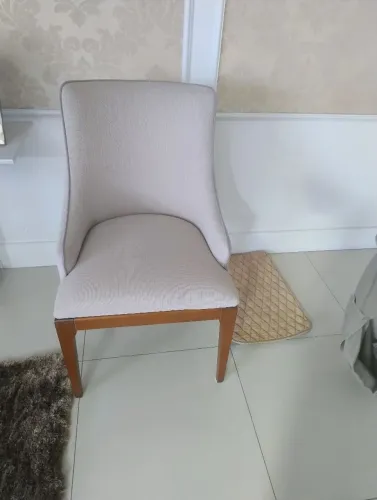 Cadeira tipo poltrona