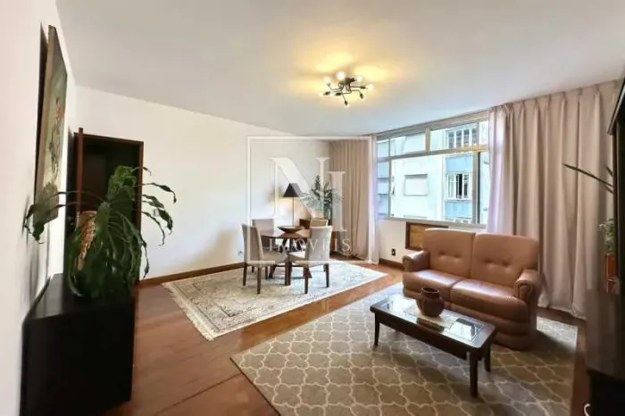 Apartamento : Padrão / Residencial / Copacabana