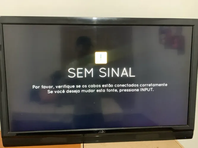 Televisão AOC 