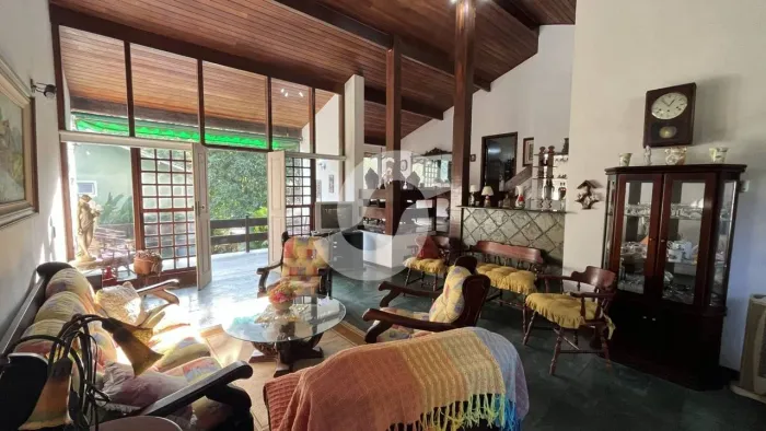 Casa com 2 dormitórios à venda, 166 m² por R$ 1.800.000,00 - Itacoatiara - Niterói/RJ