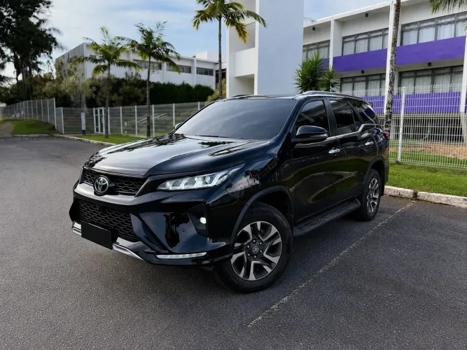 Toyota Hilux SW4 Diamond 2.8 TB 4X4 Die. Aut. 2024