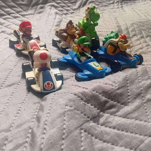 Coleção de bonecos Mario Kart