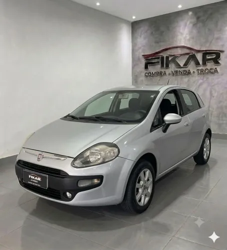 Fiat Punto Attractive Italia 1.4 F.flex 8V 5P 2013