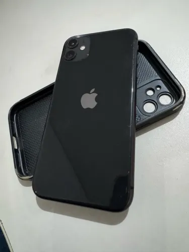 iPhone 11 128gb novo