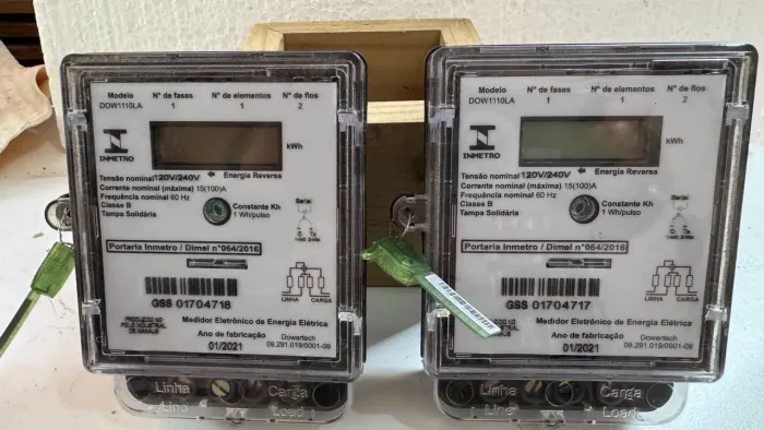 Medidor Eletrônico de Energia Elétrica
