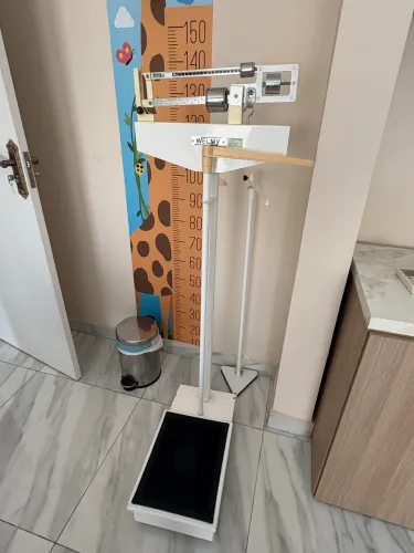 balança mecânica antropométrica da marca Welmy, 