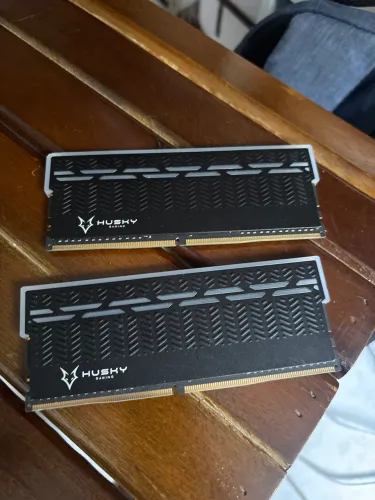 Par de Memória RAM 8gb DDR4 Husky 3200mhz