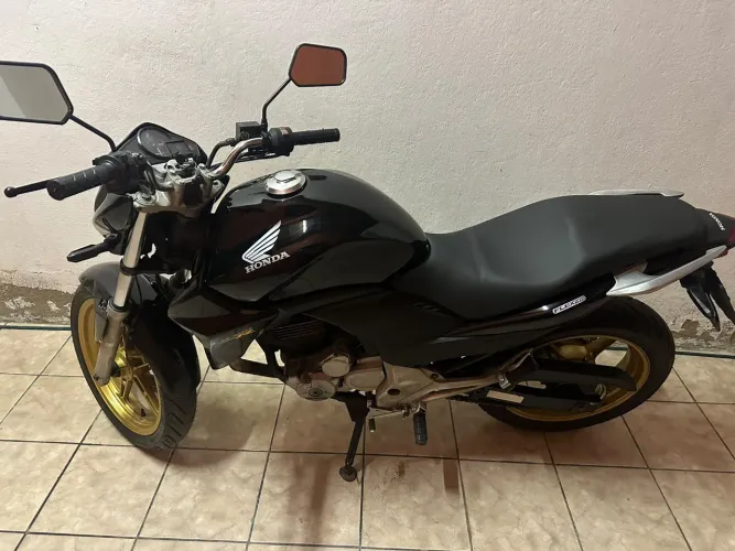 CB300 2015 QUITADA IPVA PAGO OPORTUNIDADE