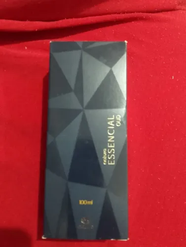 Perfume Essencial feminino