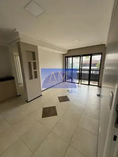 Apartamento à Venda em Tamarineira